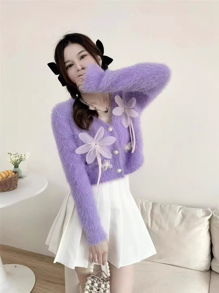 Women'S Fashion Trends Fall 2025 - Doux dames tricot chandails col en
