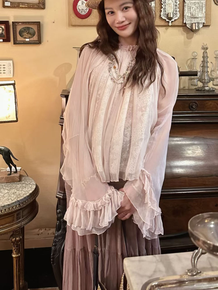 Haut ample à volants en dentel - Women'S Fashion For Summer 2026 avis et prix