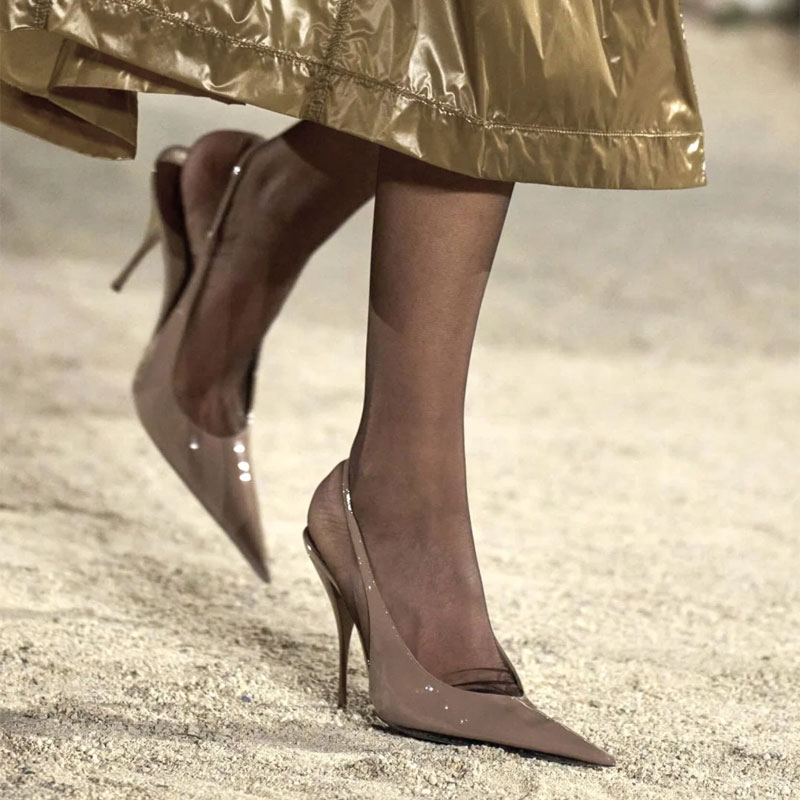Sandales creuses simples à dos - Women Fashion Nova avis et prix